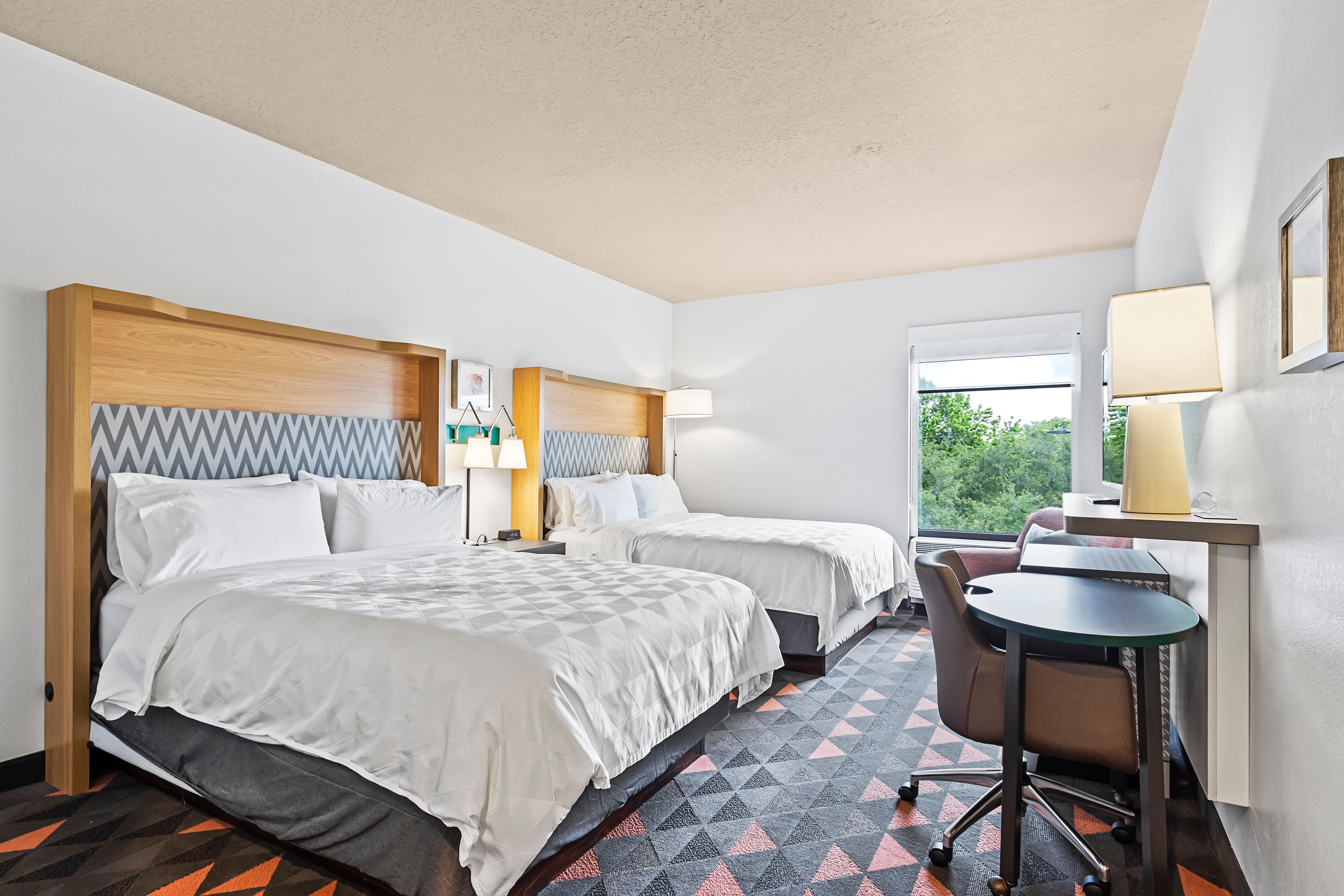 Holiday Inn - St. Petersburg West By Ihg Zewnętrze zdjęcie