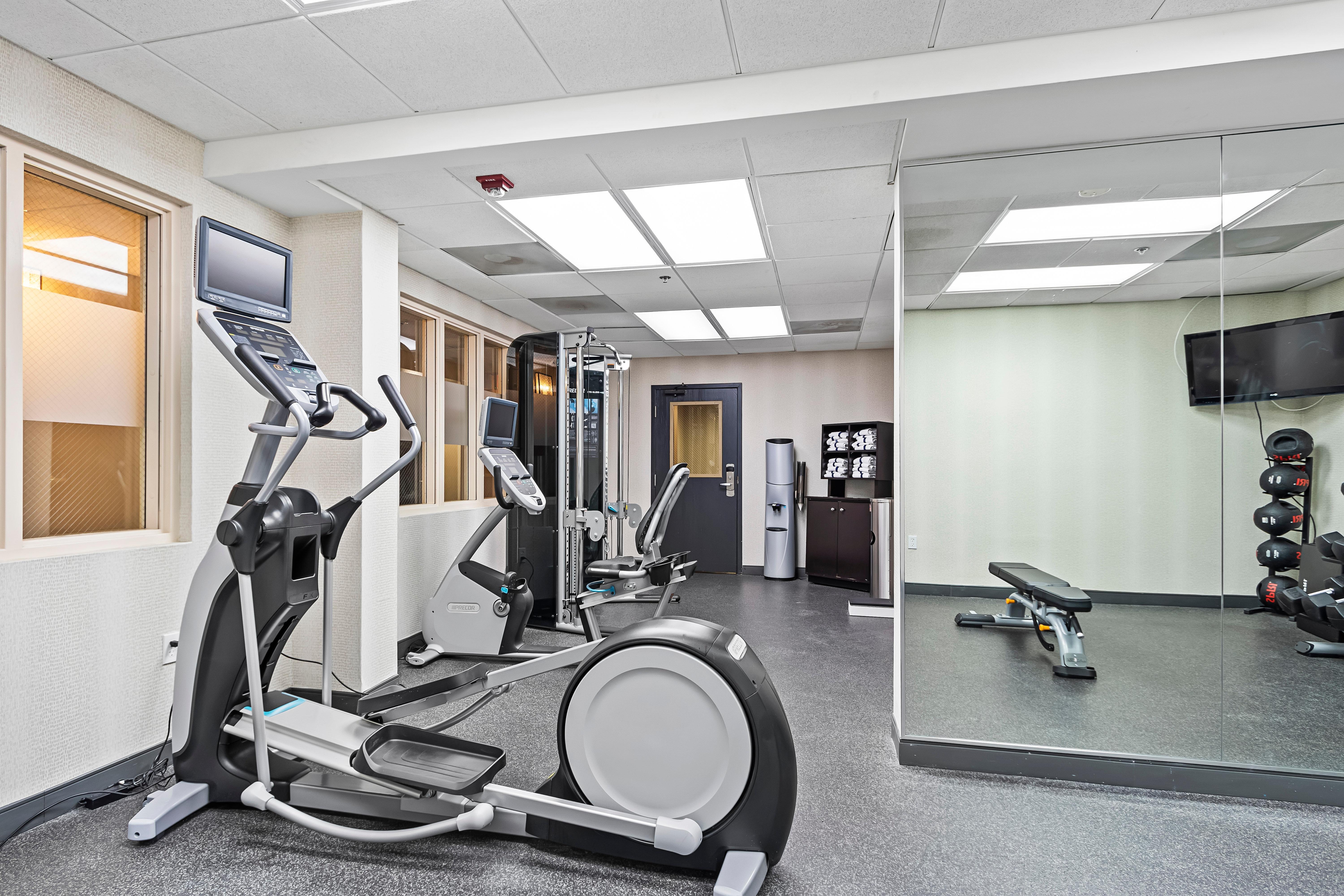Holiday Inn - St. Petersburg West By Ihg Zewnętrze zdjęcie