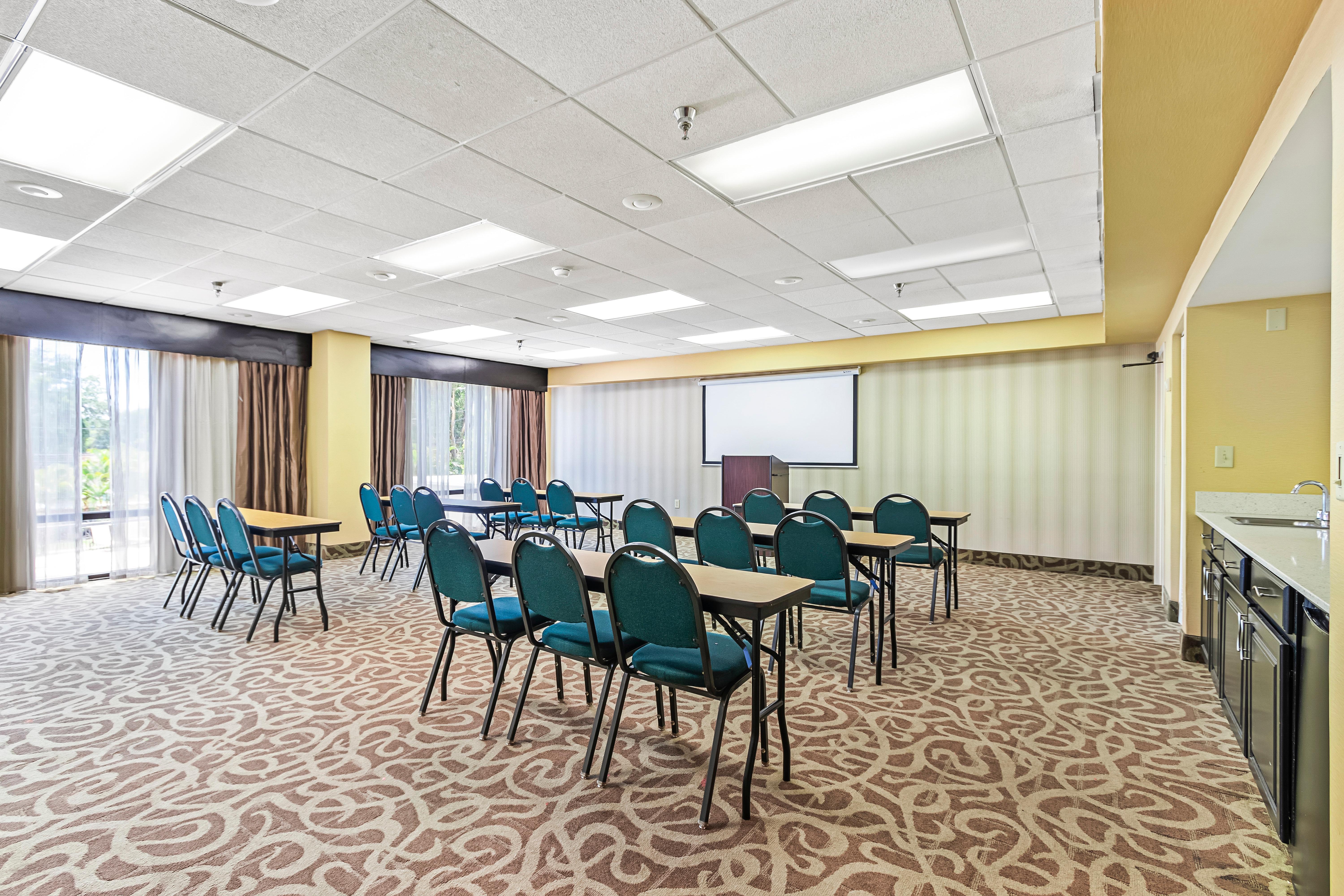 Holiday Inn - St. Petersburg West By Ihg Zewnętrze zdjęcie
