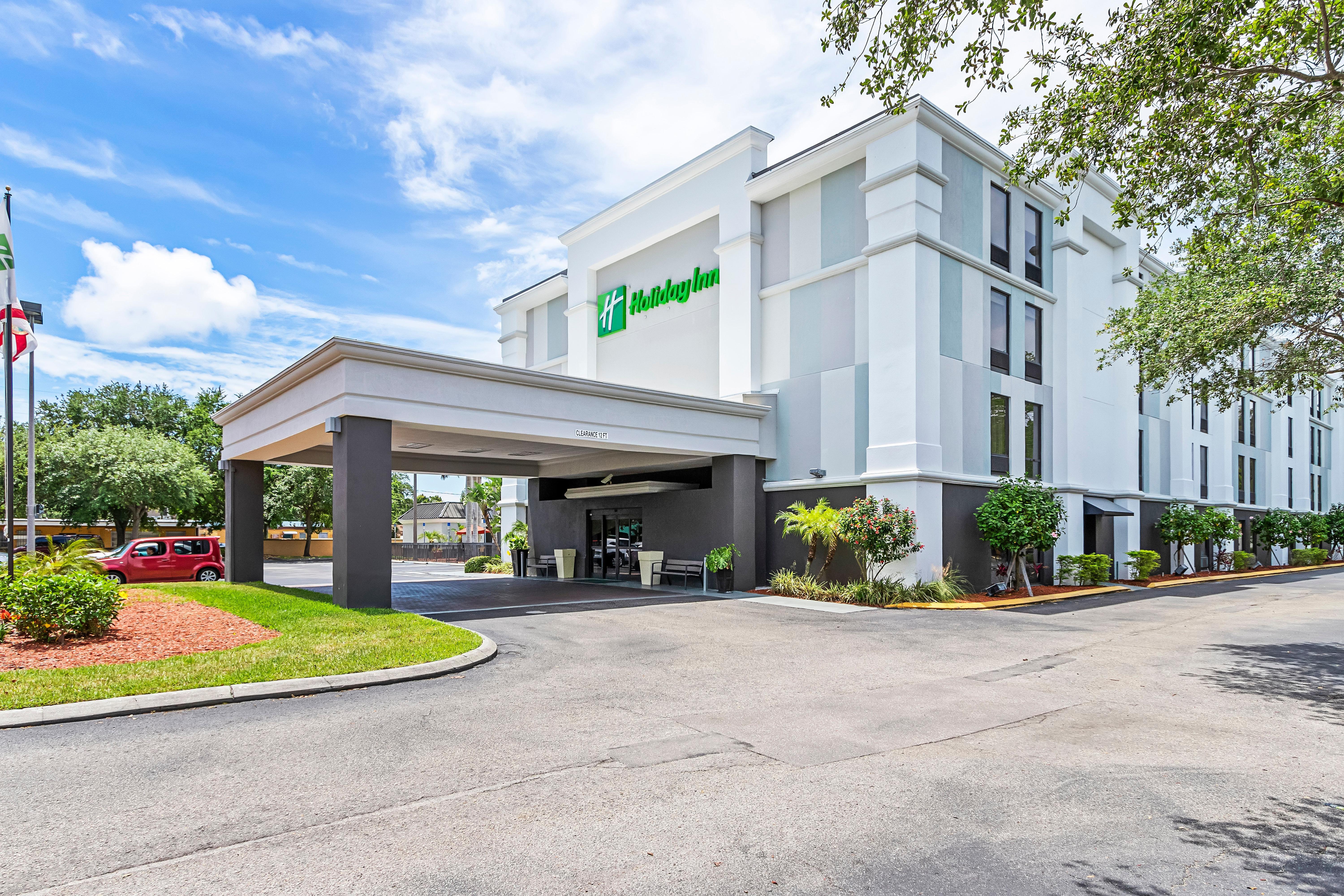 Holiday Inn - St. Petersburg West By Ihg Zewnętrze zdjęcie