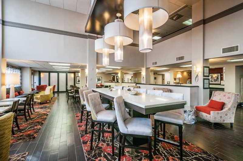 Holiday Inn - St. Petersburg West By Ihg Zewnętrze zdjęcie
